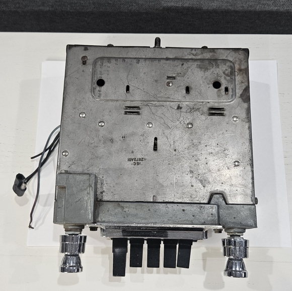 1964 1965 FORD MUSTANG FACTORY ORIGINAL AM RADIO FoMoCo - Picture 3 of 12